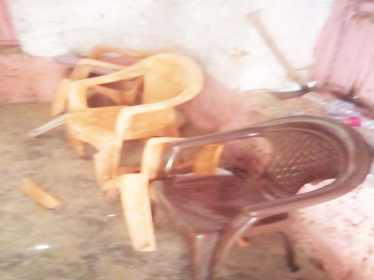 बैतडी : दनपा १ को कार्यालयमा बन्दकर्ताले गरे तोडफोड